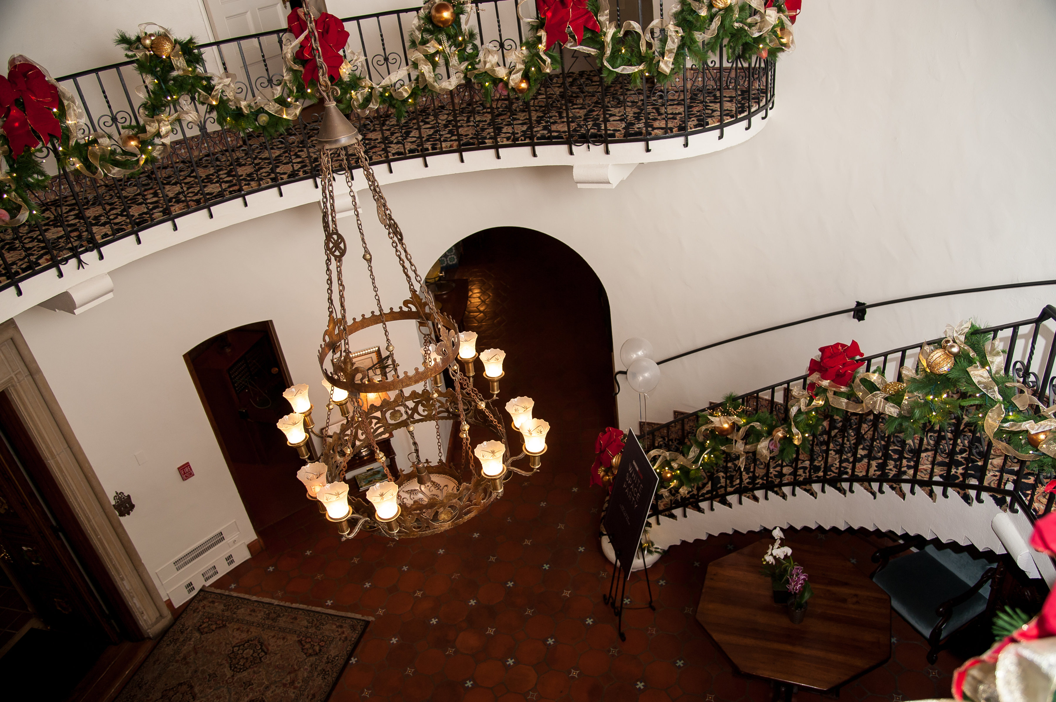 White Space Party Puts 2017 Into Focus DSC_8114 DSC_8114 White Space Party Puts 2017 Into Focus