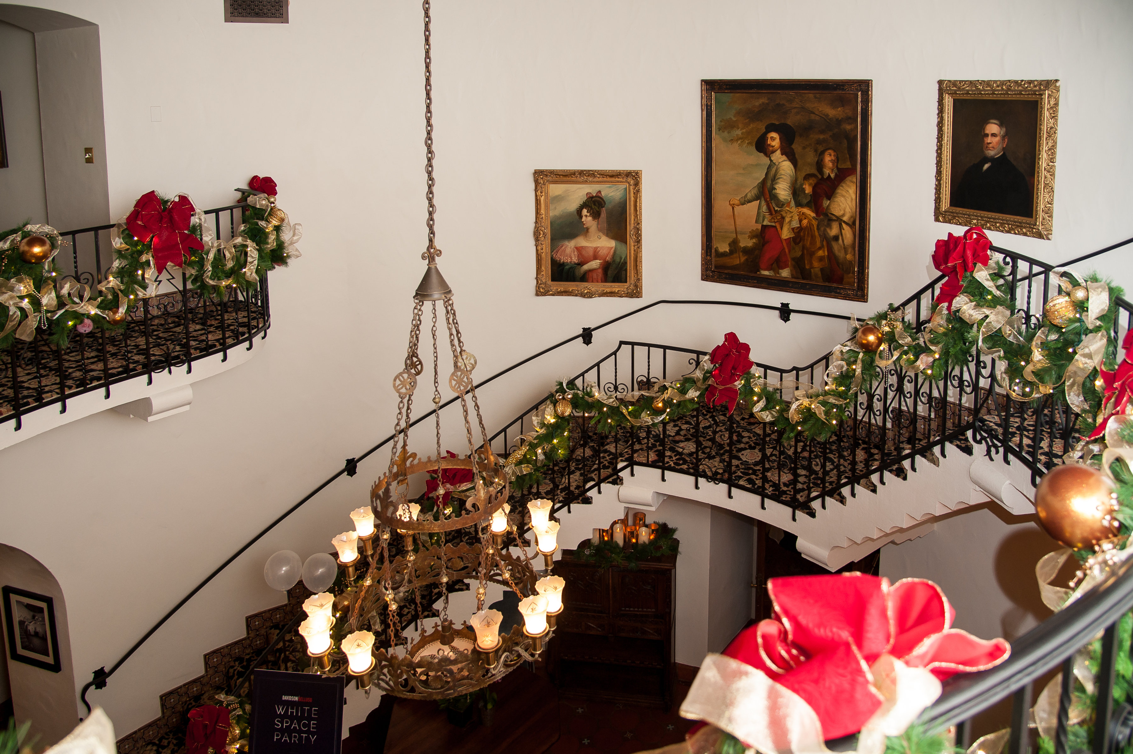 White Space Party Puts 2017 Into Focus DSC_8280 DSC_8280 White Space Party Puts 2017 Into Focus